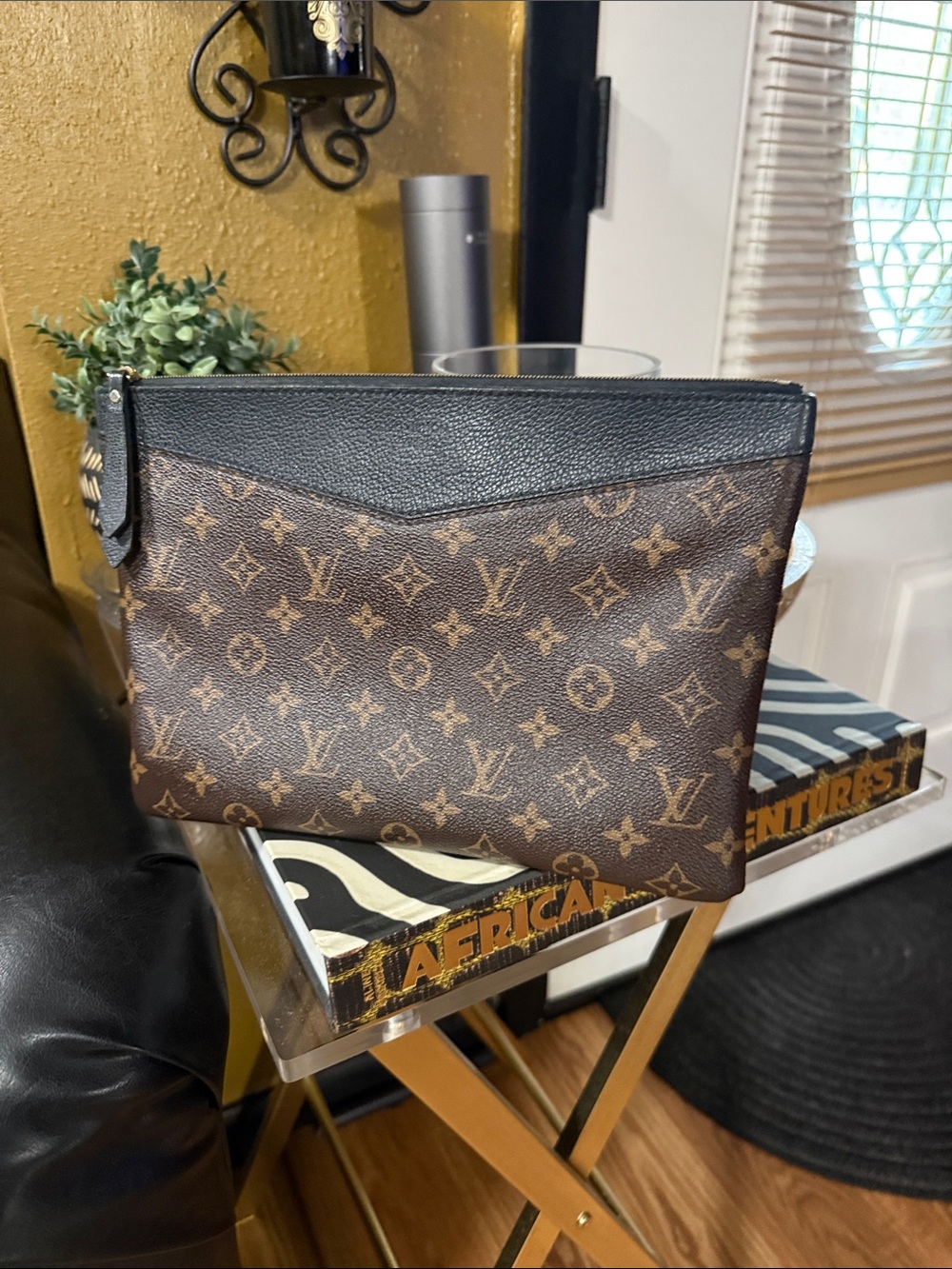 Louis Vuitton Monogram Pouch